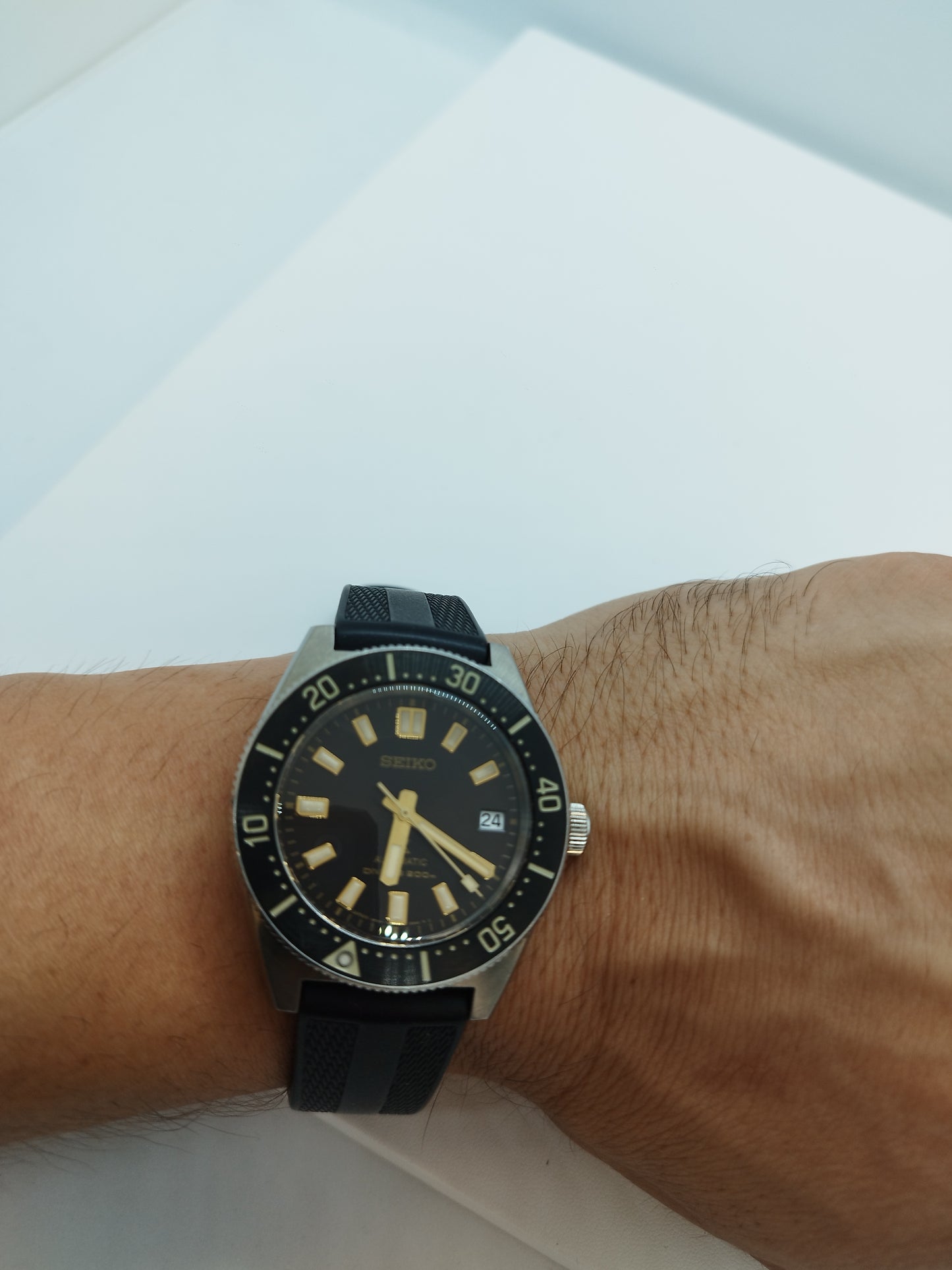 Seiko Prospex Automatique 6R35-00P0 - Montre Classique Acier en bon état