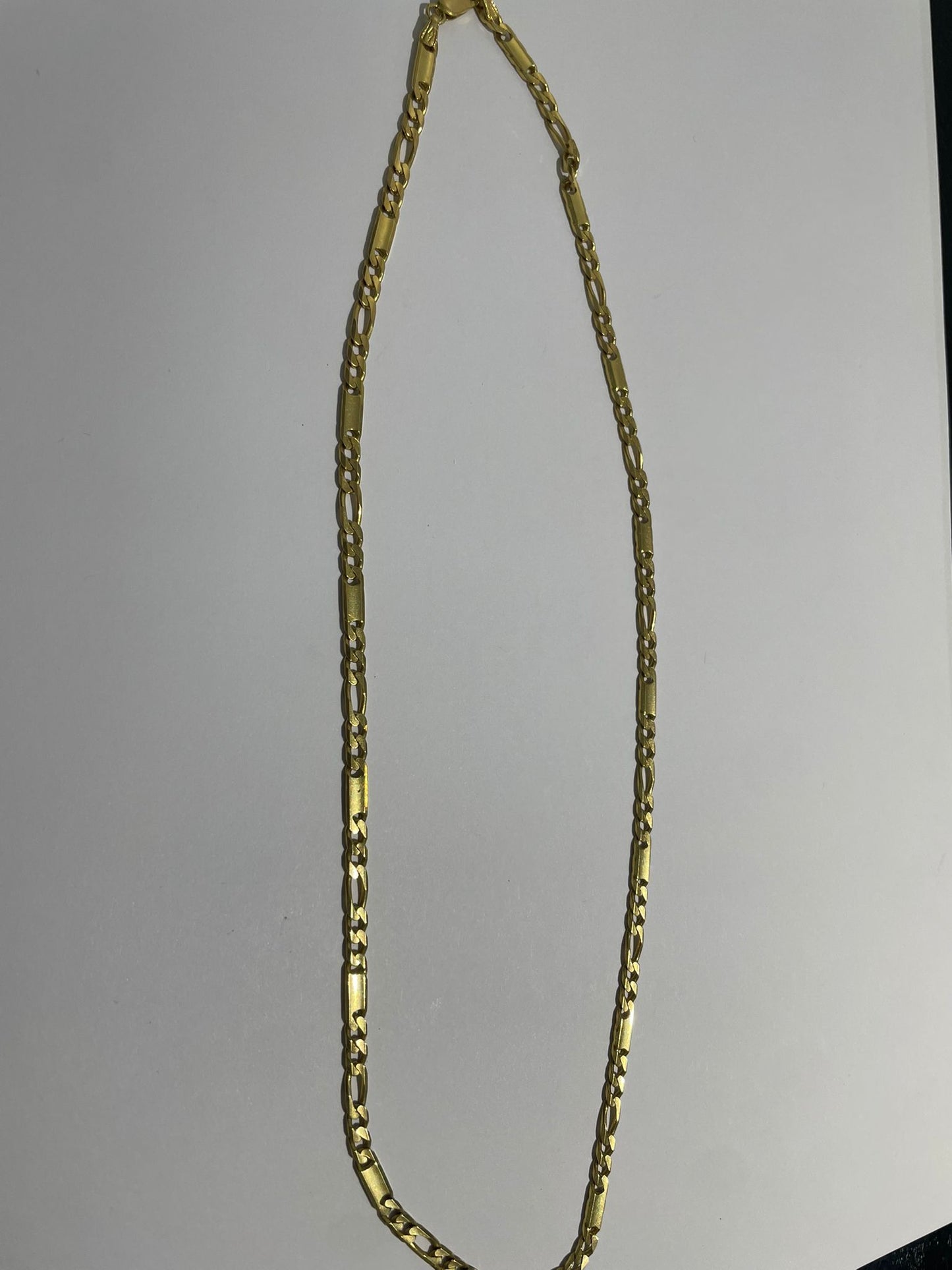 Collier en or jaune figaro 18K 22.8 Grs