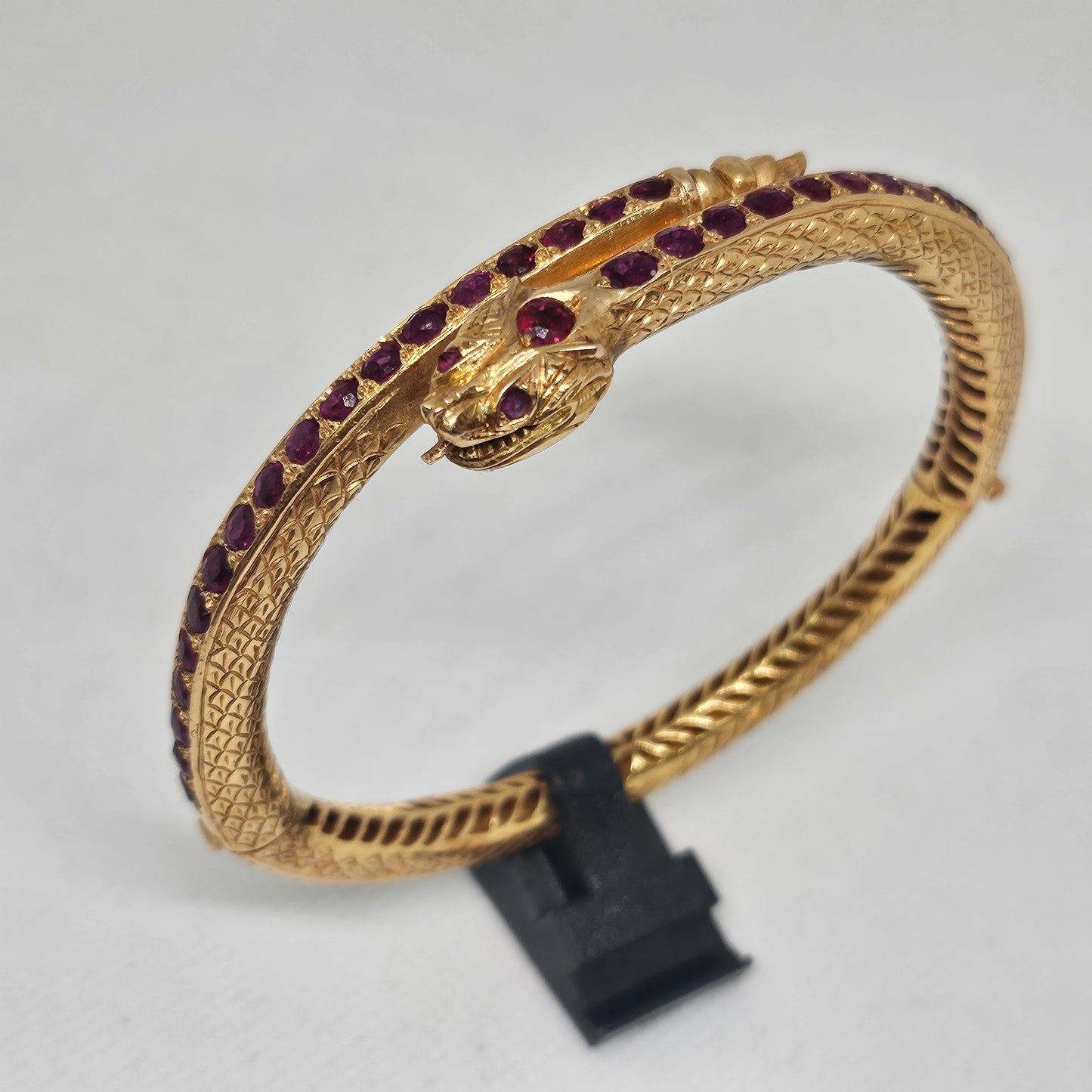 Bracelet Jonc Or Jaune 18K 28.53 Grs