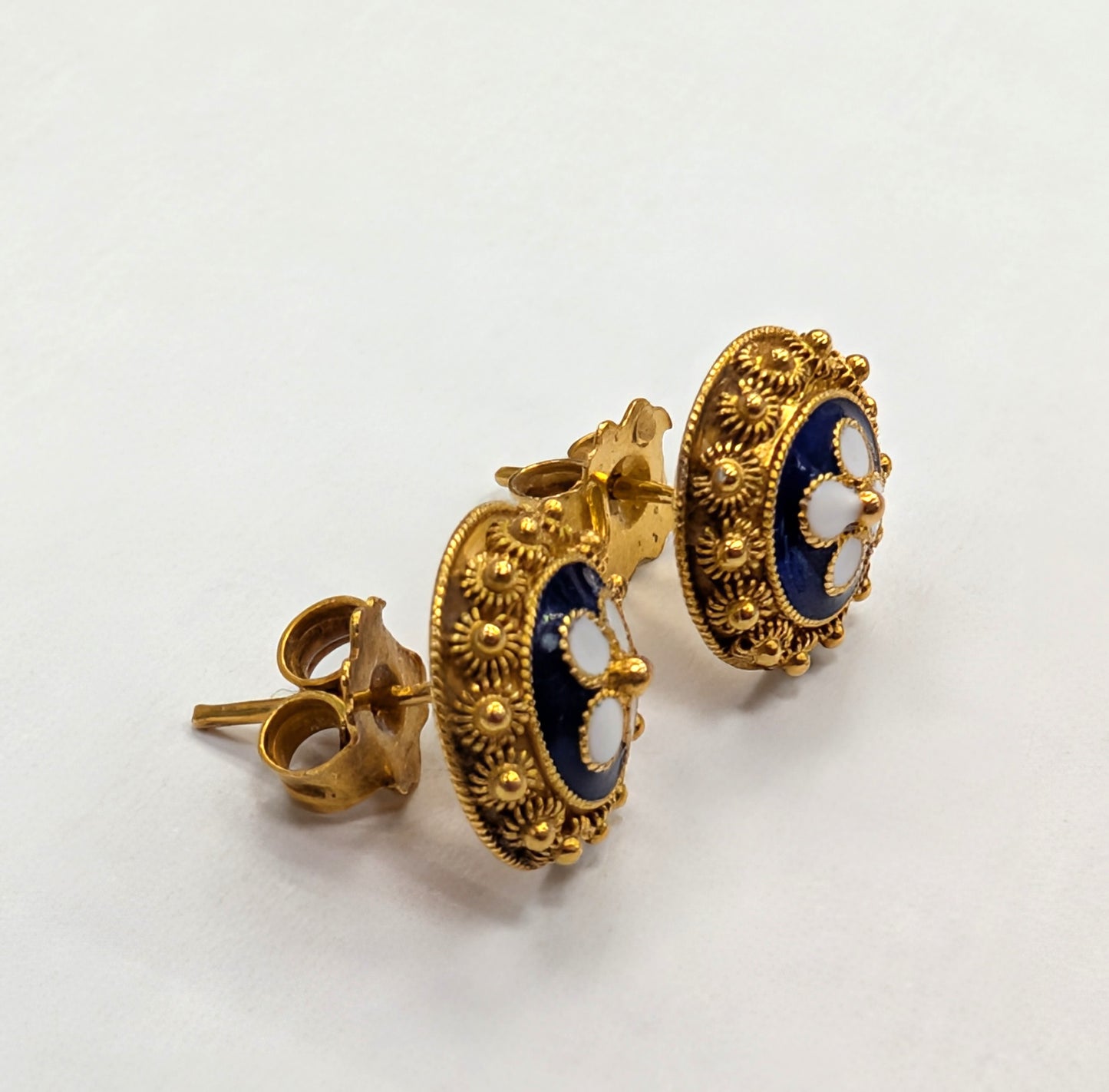 Boucles d'oreilles en or jaune 20K 2.47 Grs