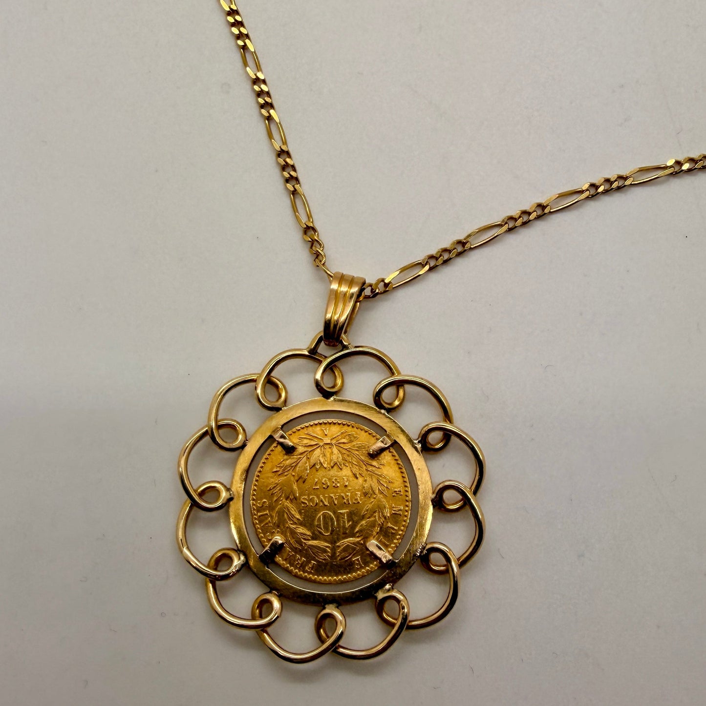 Collier en  Or Jaune 18 Carats 16.30 Grs
