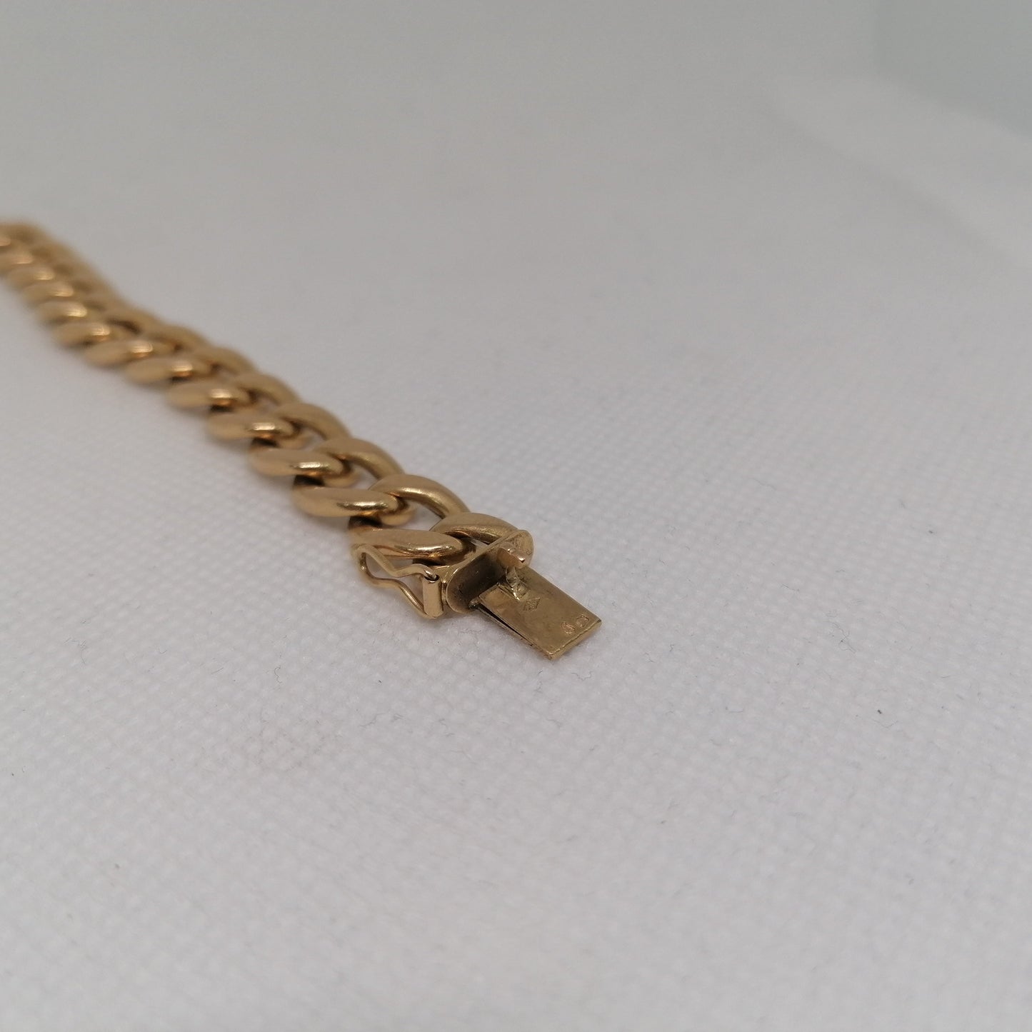 Bracelet en or jaune 18K 21.36 Grs