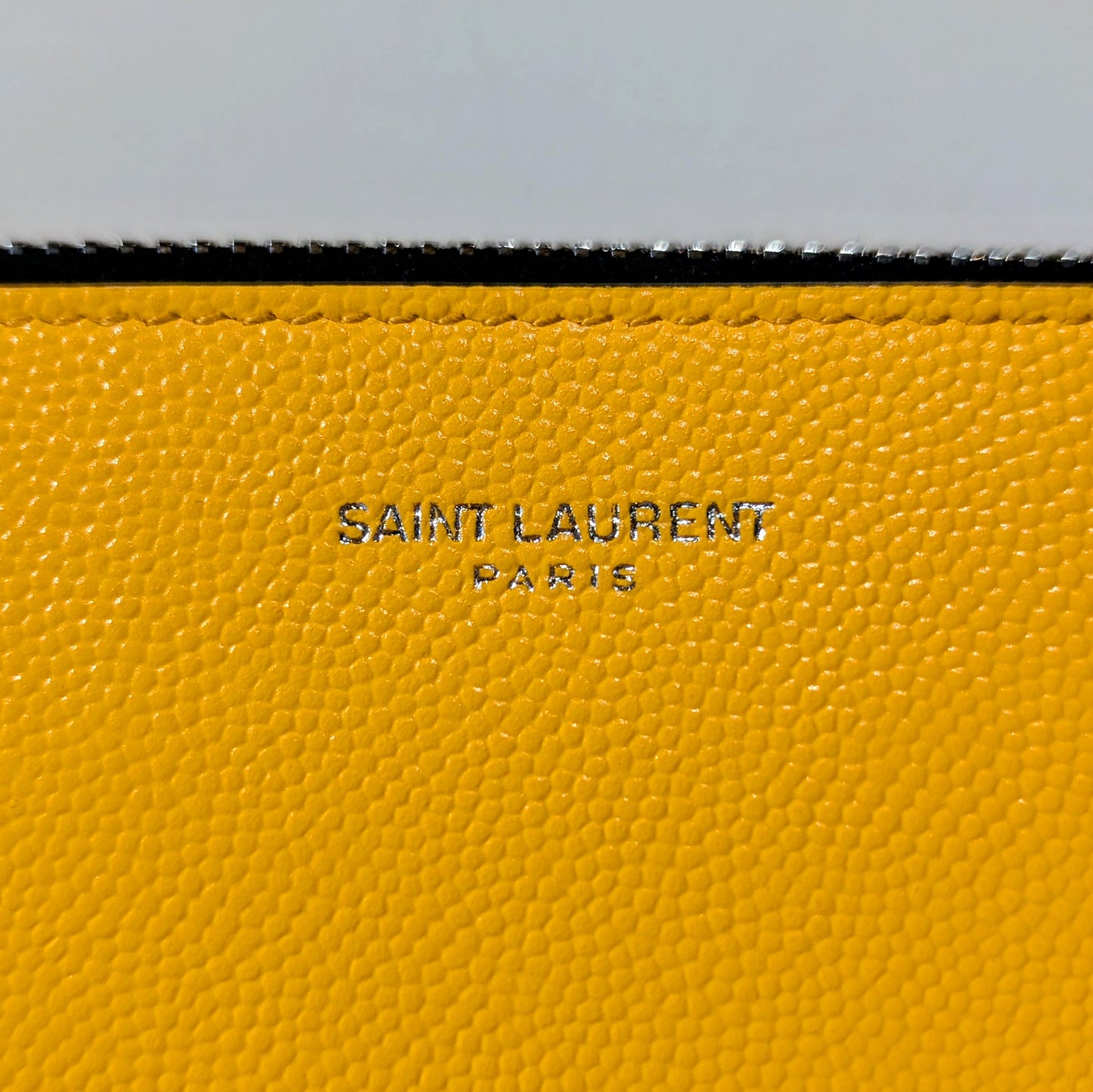 Etui pour tablette en cuir Saint Laurent jaune