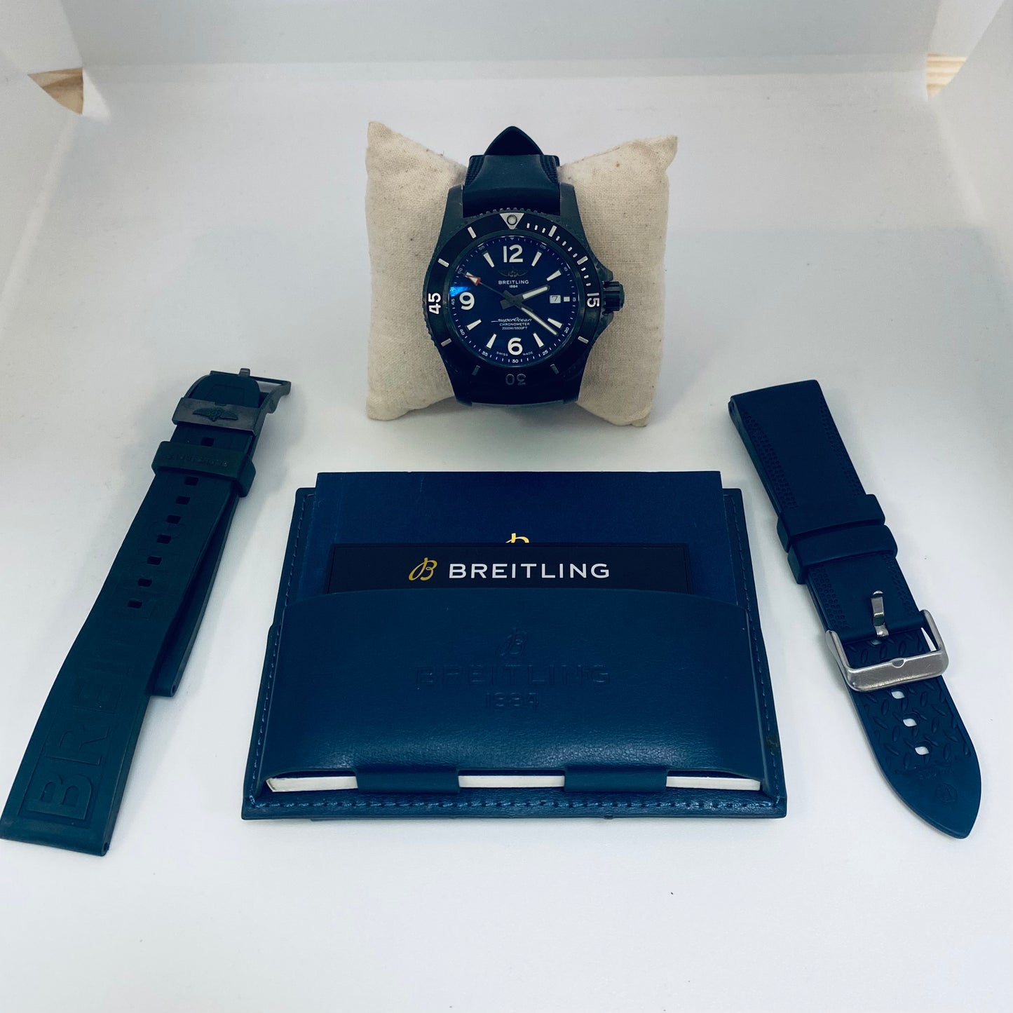 Montre Breitling Superocéan M17368 en excellent état