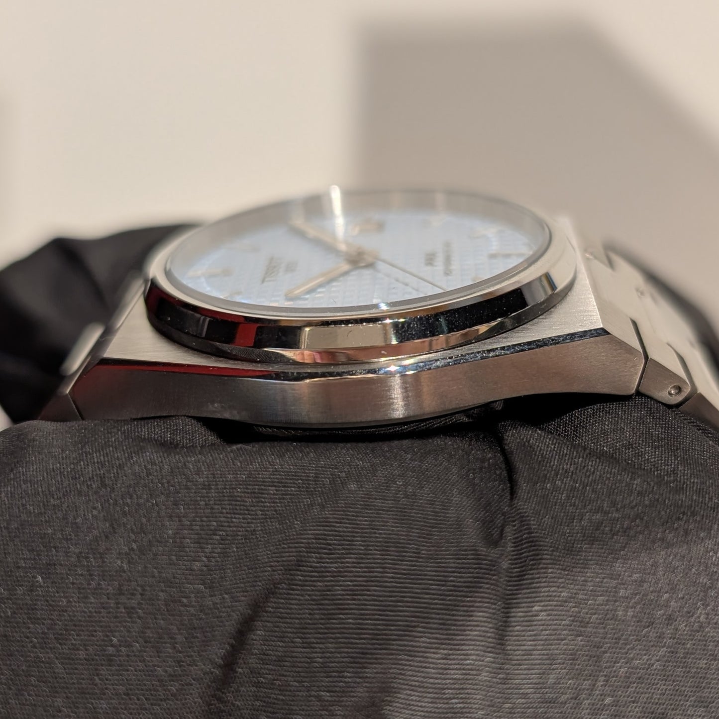 Tissot PRX 40mm Ice blue 2021 - Montre Automatique Acier en Très Bon Etat
